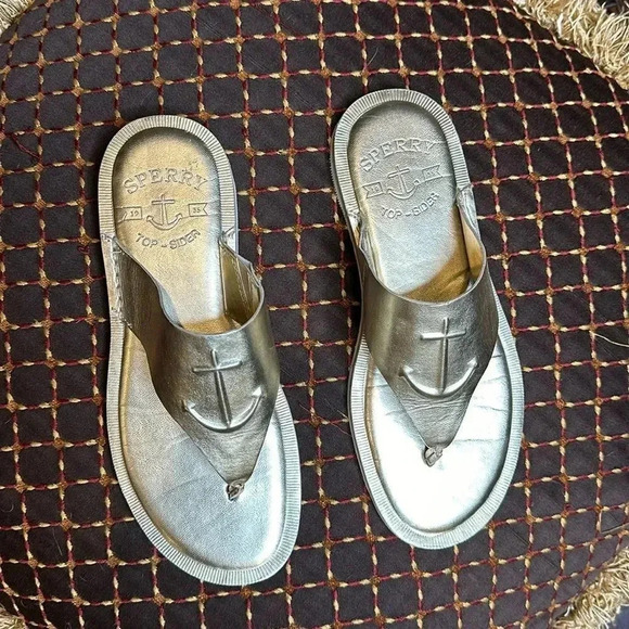 Gold, Sperry top sider sandals, size 6 - Picture 1 of 4